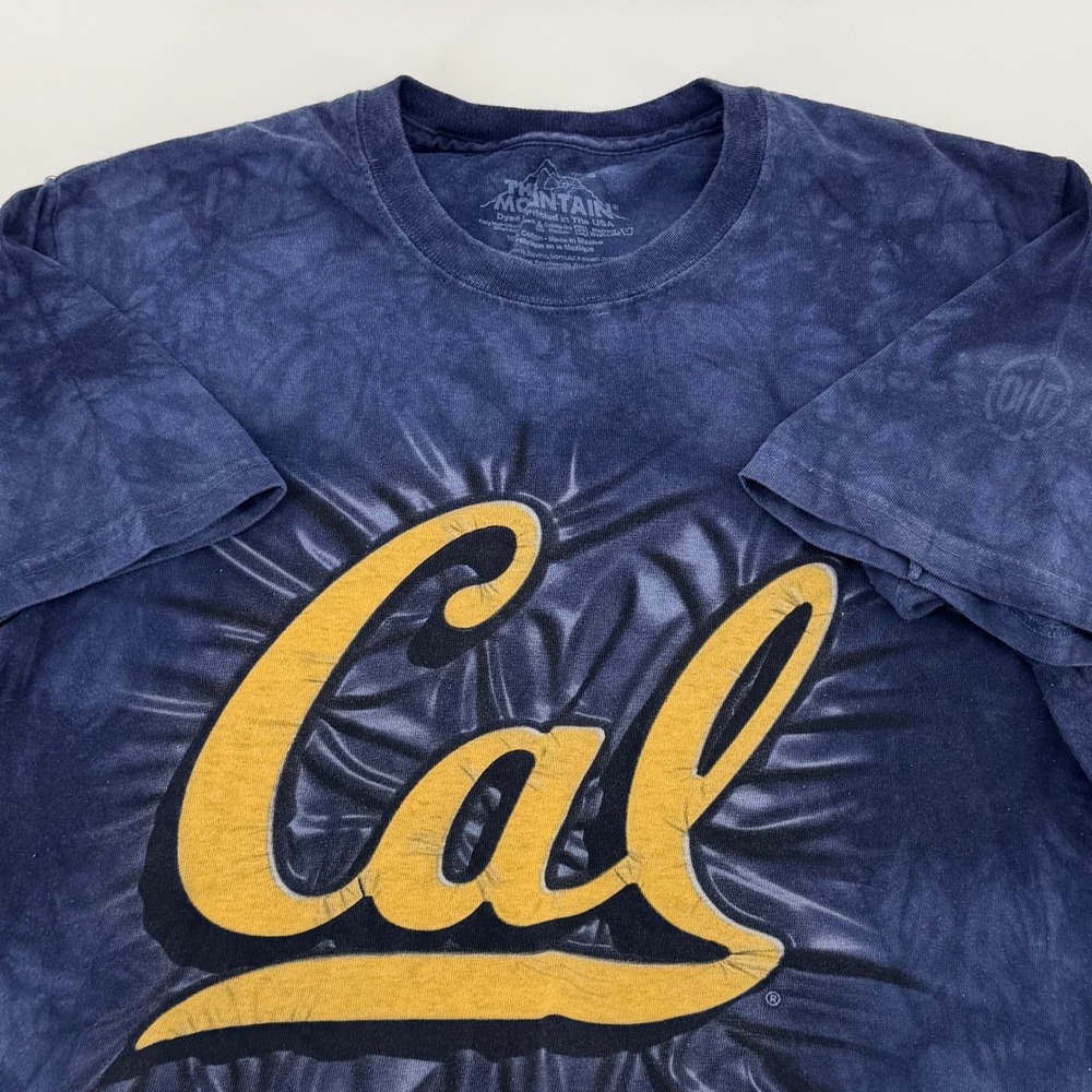 The Mountain Cal Bears Tie Dye Graphic T-Shirt UC Berkeley Navy Blue Small